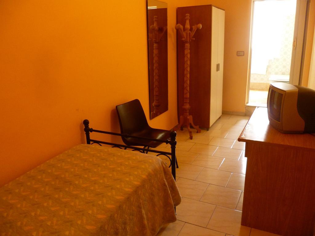Hotel Pensione Romeo Bari Quarto foto