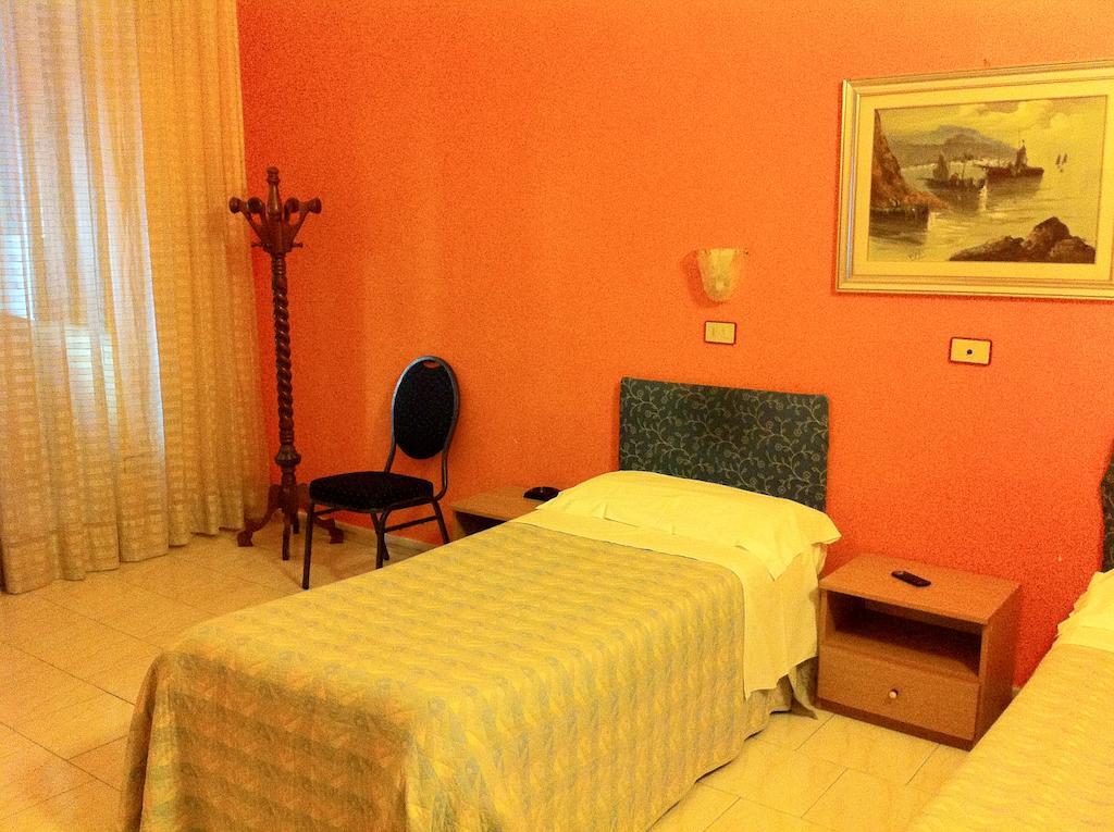 Hotel Pensione Romeo Bari Quarto foto